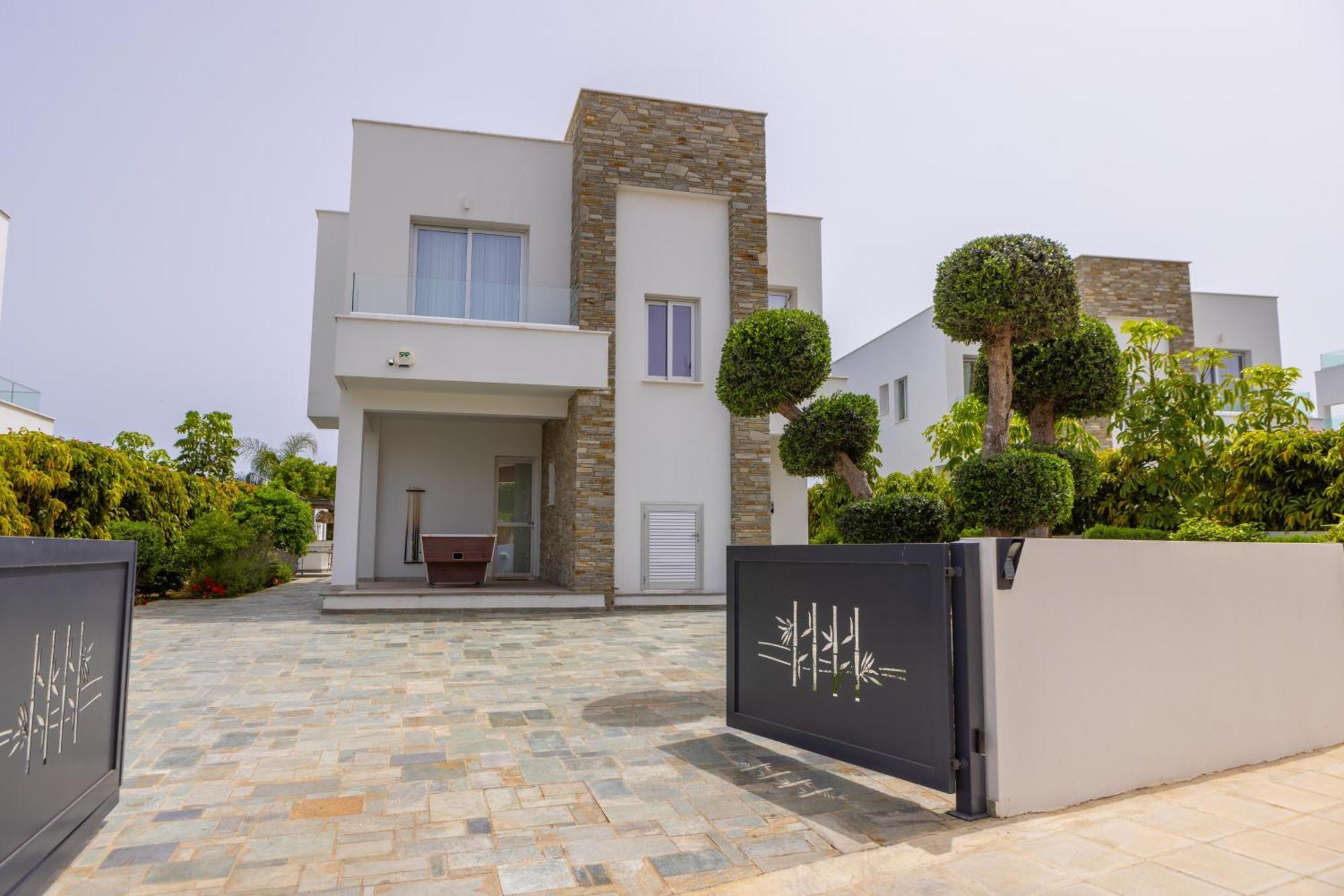 Green Heaven Villa 3 Protaras Exterior photo