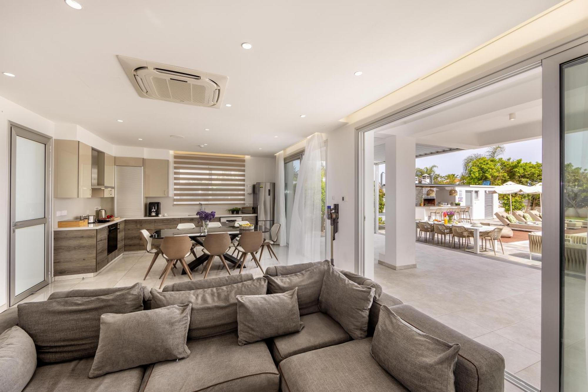 Green Heaven Villa 3 Protaras Exterior photo